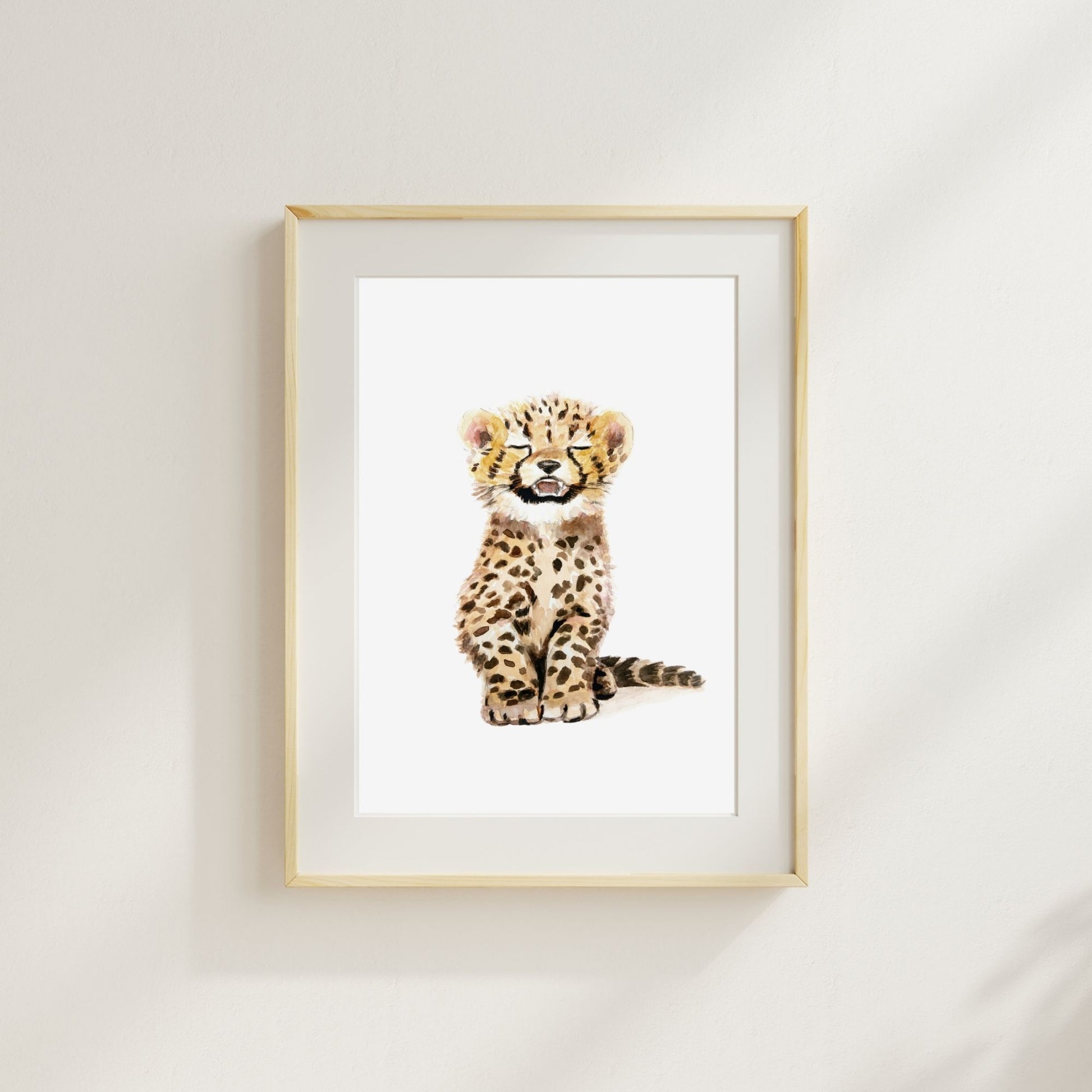 Safari nursery wall art with baby cheetah – playful jungle-themed baby room decor